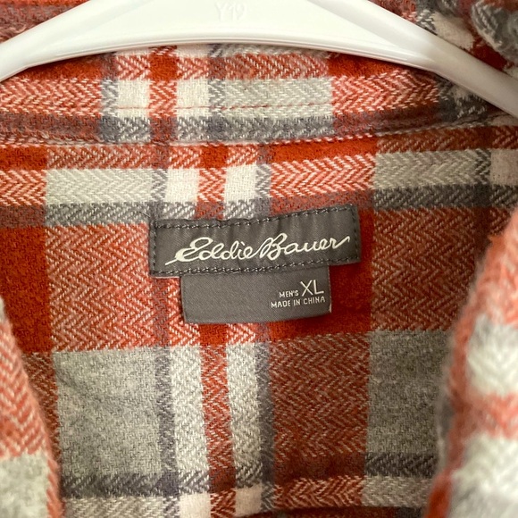 Men’s Eddie Bauer Plaid Shirt XL - Picture 3 of 3